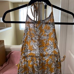 Mustard and white floral maxi dress 💛